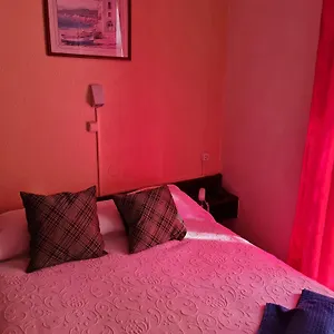 2* Pensionat Pensao Residencial Flor Dos Cavaleiros