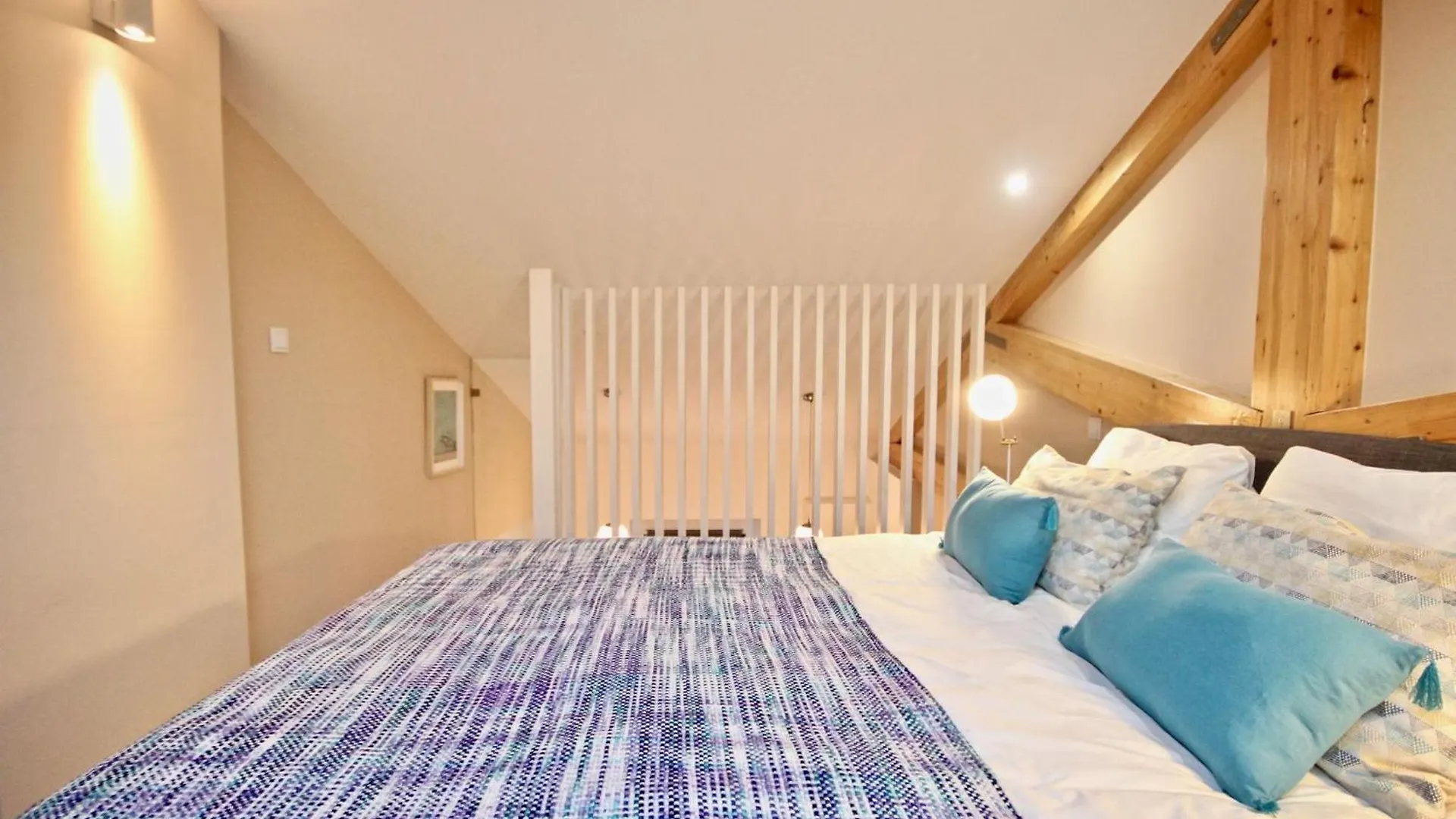 Akicity Amoreiras Bronze Lisbon Apartment
