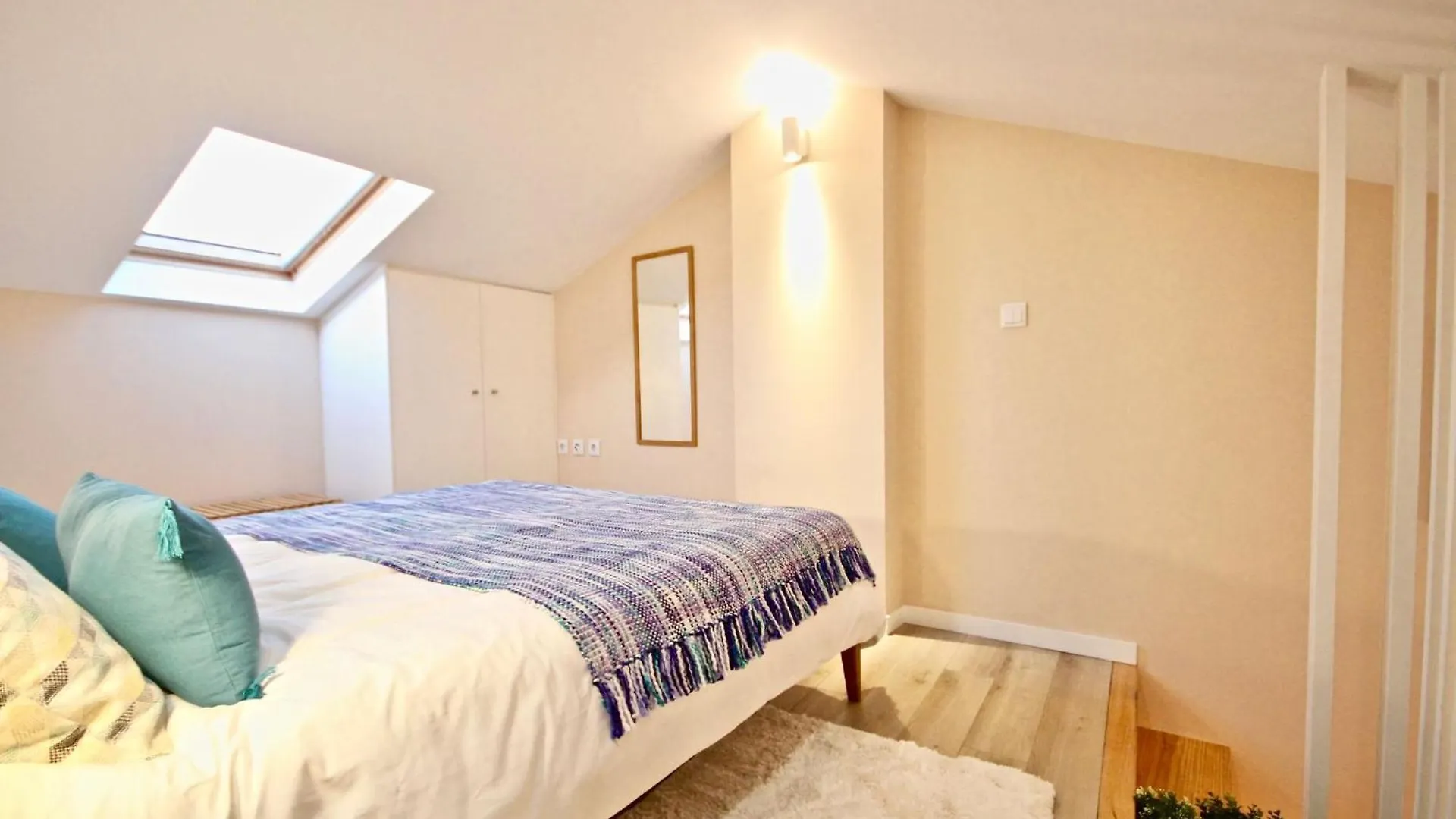 Akicity Amoreiras Bronze Lisbon Apartment